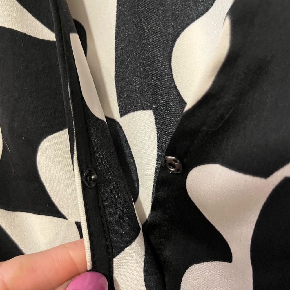 MELLODAY Black & White Abstract Wrap Jumpsuit - Picture 9 of 11